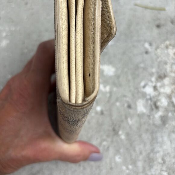 Louis Vuitton Beige and Brown Checkered Wallet - Picture 13 of 13